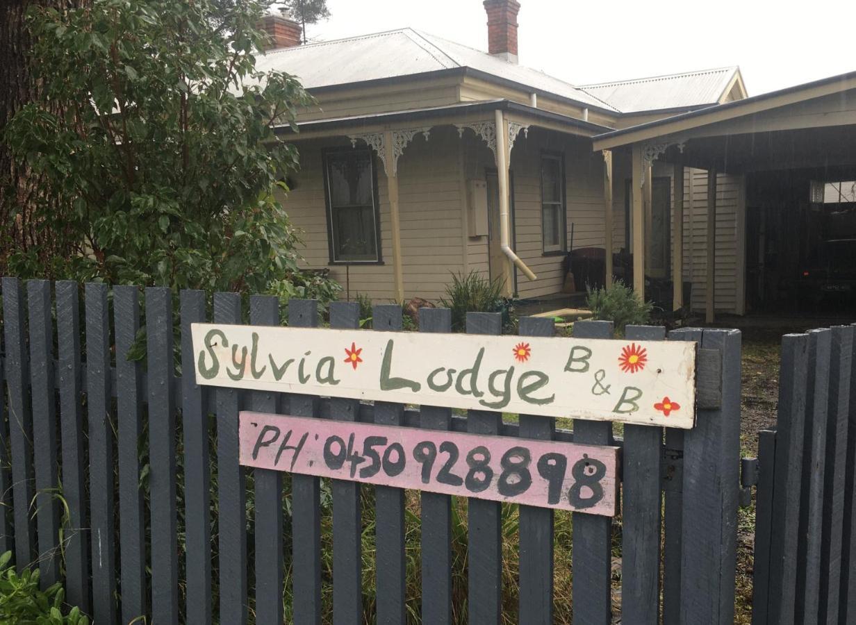 Sylvia Lodge A Step Back In Time Pet Friendly Homestay Orbost Luaran gambar